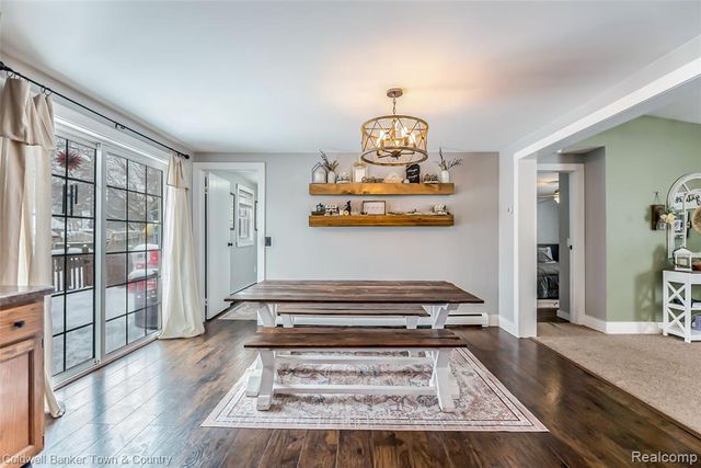 1315 Central Avenue, Howell, MI 48843