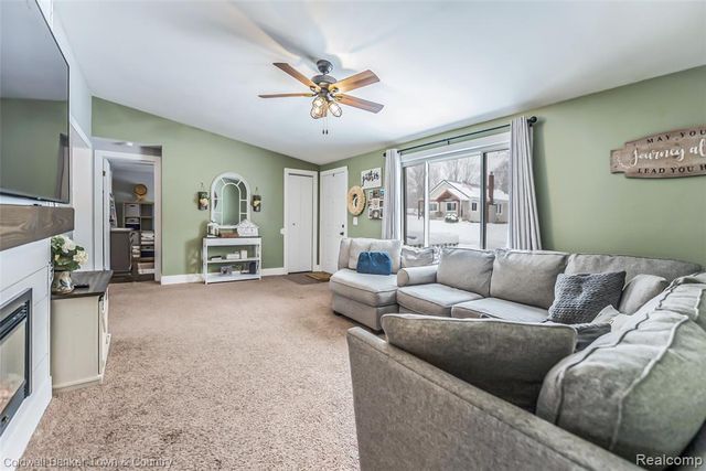 1315 Central Avenue, Howell, MI 48843