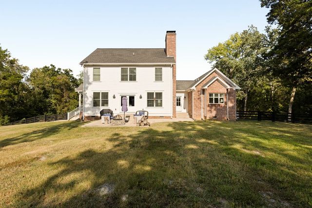 2335 Ariana Ln, Arrington, TN 37014