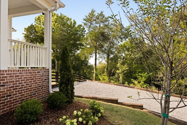 2335 Ariana Ln, Arrington, TN 37014
