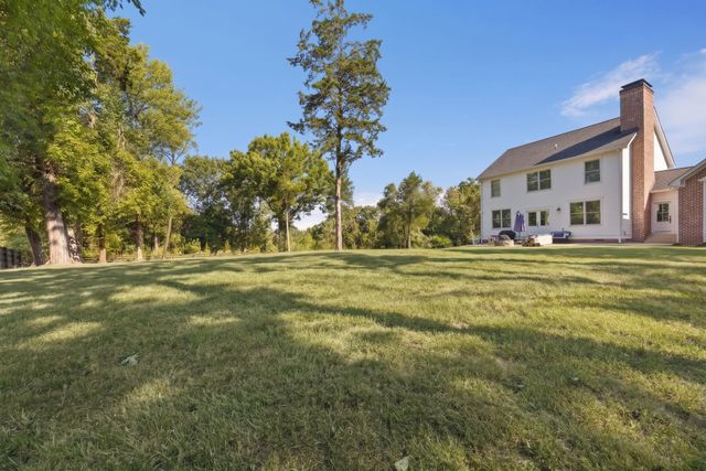 2335 Ariana Ln, Arrington, TN 37014