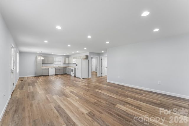 112 Elm Street, Morganton, NC 28655
