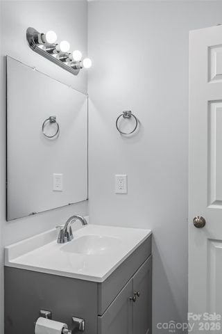 112 Elm Street, Morganton, NC 28655