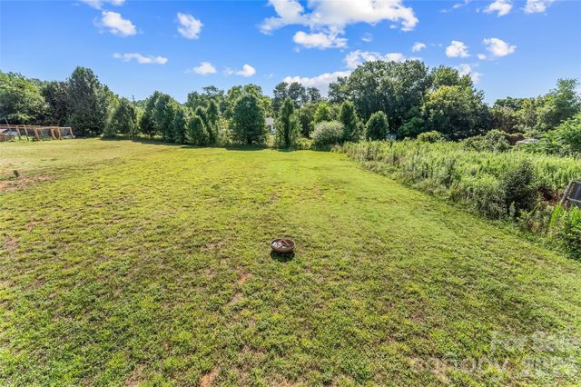 112 Elm Street, Morganton, NC 28655