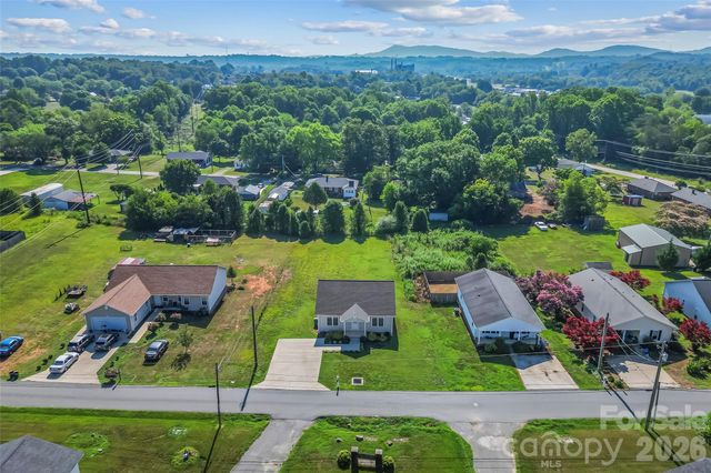 112 Elm Street, Morganton, NC 28655