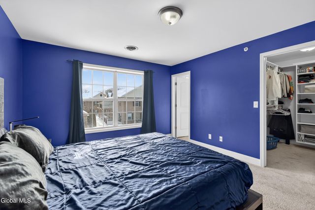 44 Kendall Drive, Bethlehem, NY 12054