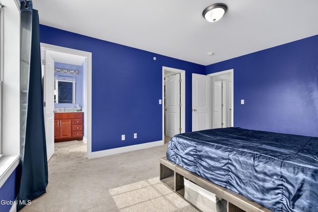 44 Kendall Drive, Bethlehem, NY 12054