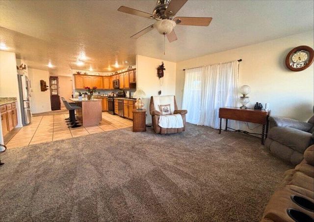 5006 Samantha Lane, Farmington, NM 87402