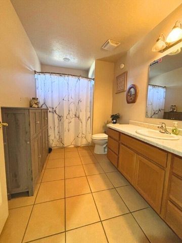 5006 Samantha Lane, Farmington, NM 87402