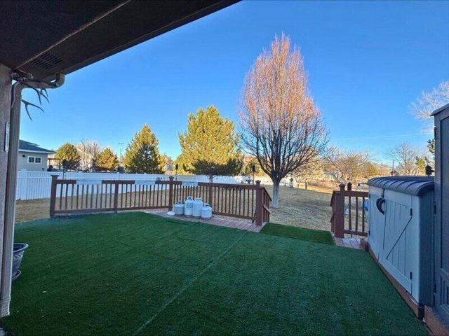 5006 Samantha Lane, Farmington, NM 87402