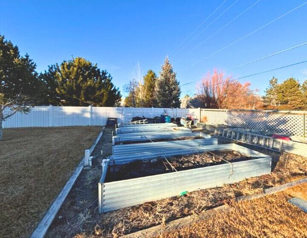 5006 Samantha Lane, Farmington, NM 87402