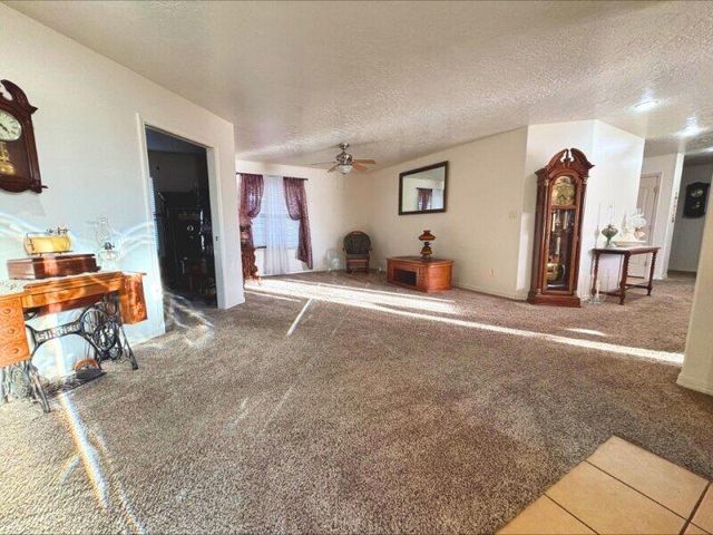 5006 Samantha Lane, Farmington, NM 87402