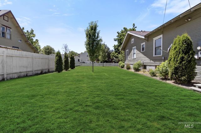 1901 Cleveland Blvd., Caldwell, ID 83605