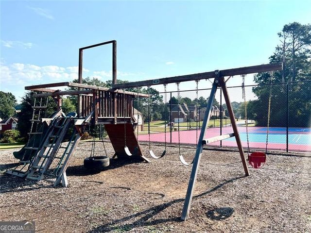 4063 Sweetwater Parkway, Ellenwood, GA 30294