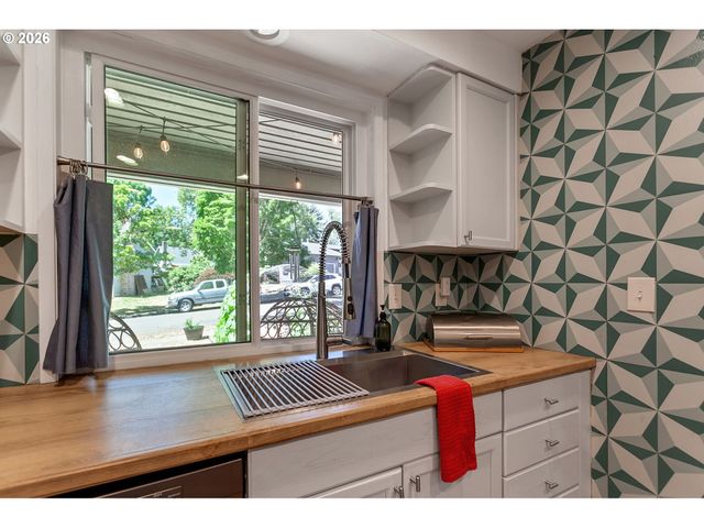 20362 Sw 70TH Ave, Tualatin, OR 97062