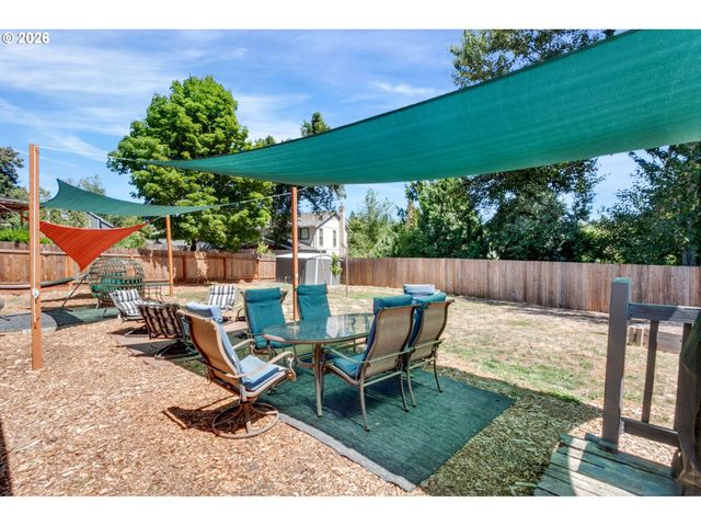 20362 Sw 70TH Ave, Tualatin, OR 97062