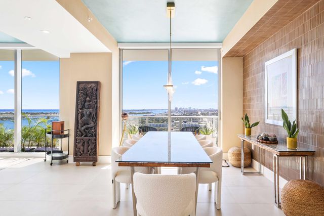 220 Lake Shore Drive 2112, Lake Park, FL 33403