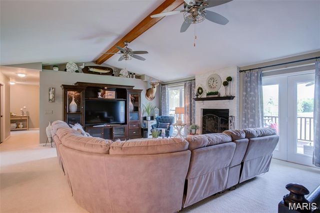 4075 Highway D, Defiance, MO 63341