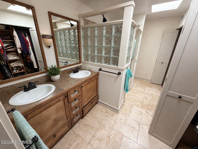 3309 East Street, Las Cruces, NM 88005