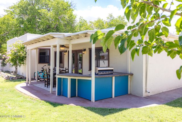 3309 East Street, Las Cruces, NM 88005