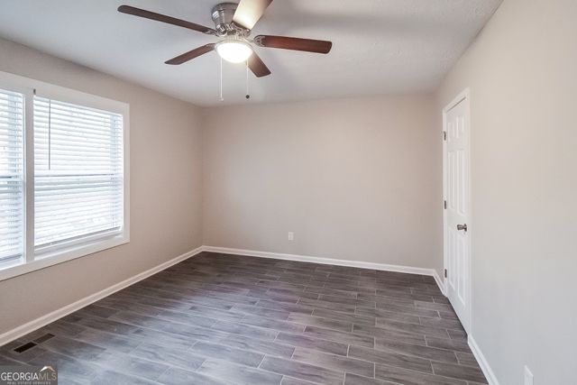 2626 Del Ridge, Douglasville, GA 30135