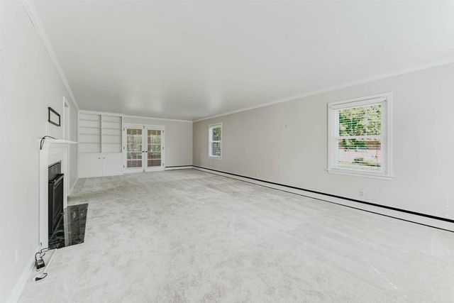 1655 ARIZONA STREET, Oshkosh, WI 54902