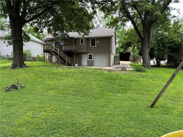 1107 N Cooper Street, Olathe, KS 66061