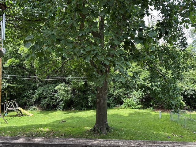 1107 N Cooper Street, Olathe, KS 66061
