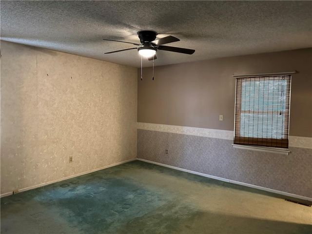 1107 N Cooper Street, Olathe, KS 66061