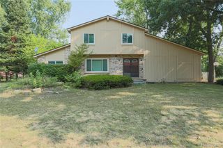 7014 Marco Drive, Waterford Charter Township, MI 48327