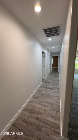 4422 W Greenway Road, Glendale, AZ 85306