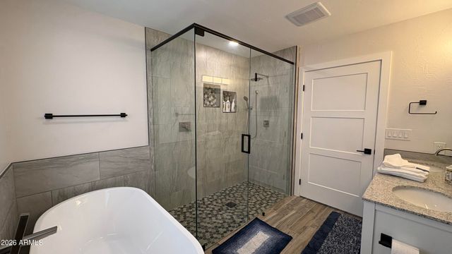 4422 W Greenway Road, Glendale, AZ 85306