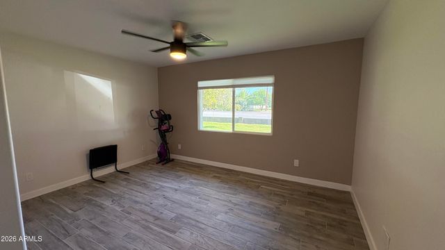 4422 W Greenway Road, Glendale, AZ 85306