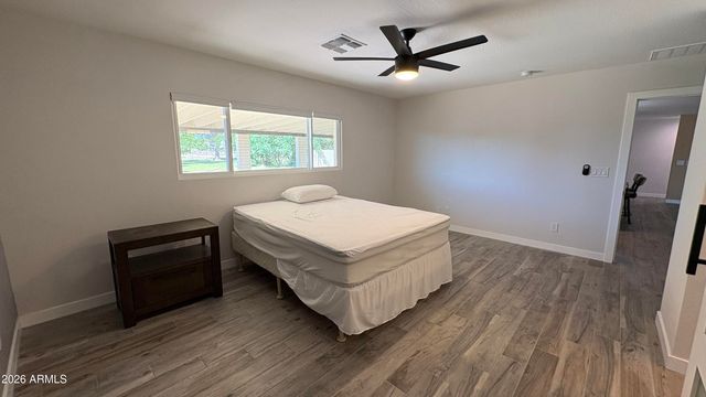 4422 W Greenway Road, Glendale, AZ 85306