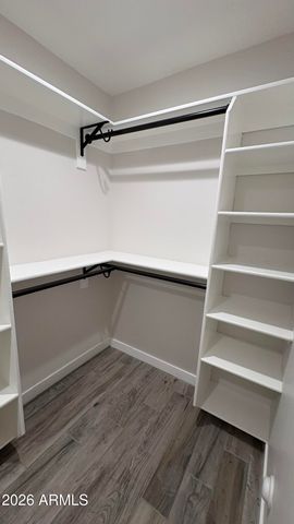 4422 W Greenway Road, Glendale, AZ 85306