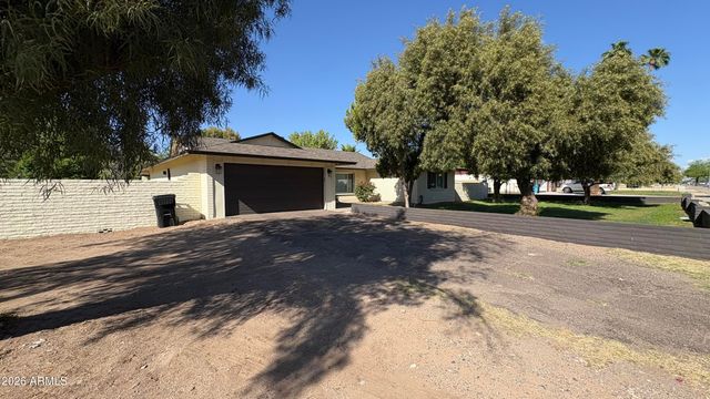 4422 W Greenway Road, Glendale, AZ 85306