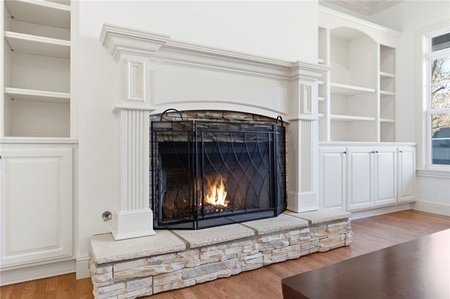 6715 Shadow Valley Road, Rogers, AR 72758