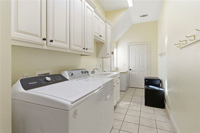 6715 Shadow Valley Road, Rogers, AR 72758