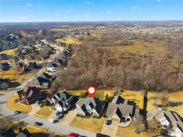 6715 Shadow Valley Road, Rogers, AR 72758
