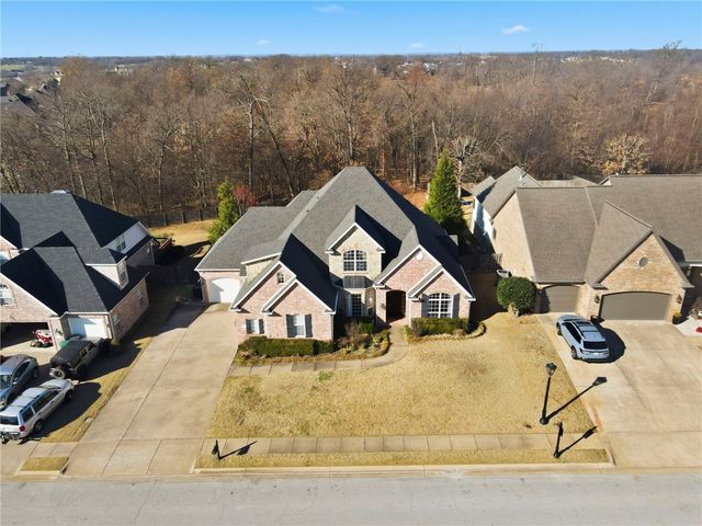 6715 Shadow Valley Road, Rogers, AR 72758