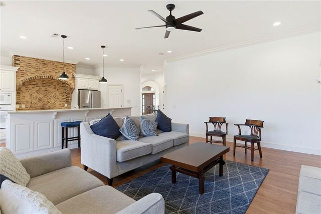 6715 Shadow Valley Road, Rogers, AR 72758