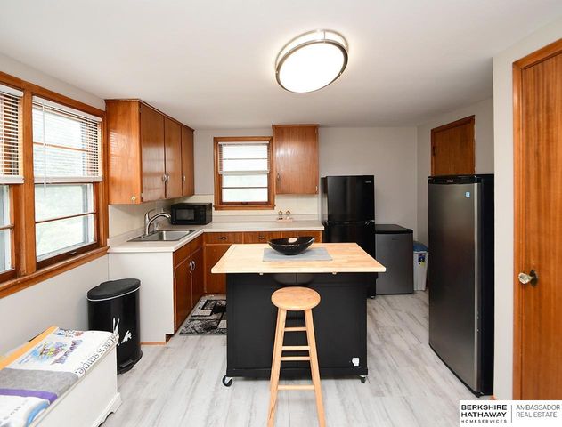 3818 T Street, Omaha, NE 68107