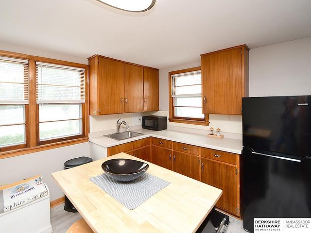 3818 T Street, Omaha, NE 68107