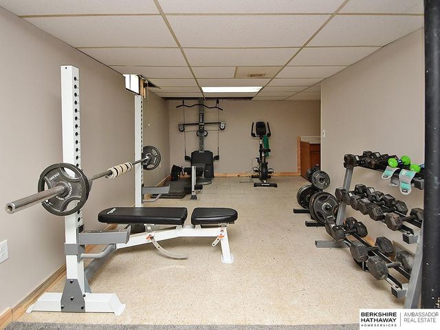 3818 T Street, Omaha, NE 68107