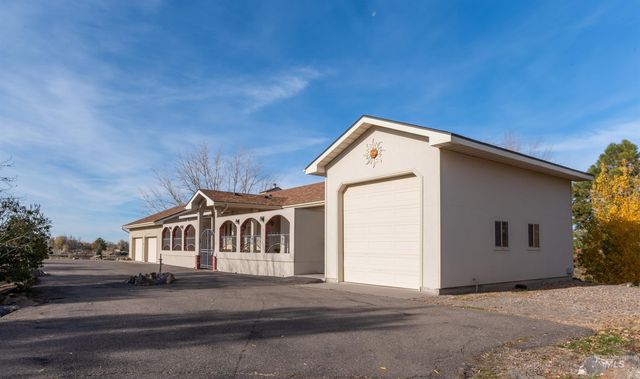 4065 N Canyon Ridge Dr, Twin Falls, ID 83301