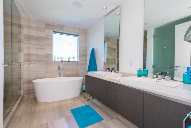 3250 NE 188th Street 601, Aventura, FL 33180