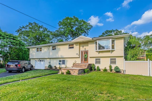 111 Brunswick Road, Lake Ronkonkoma, NY 11779