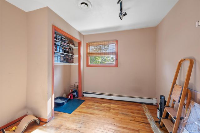 111 Brunswick Road, Lake Ronkonkoma, NY 11779