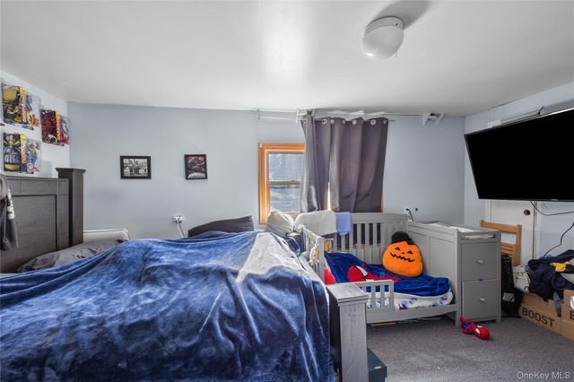 111 Brunswick Road, Lake Ronkonkoma, NY 11779