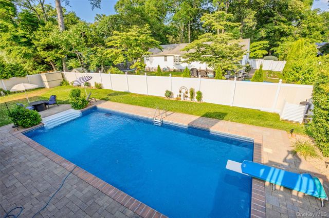 111 Brunswick Road, Lake Ronkonkoma, NY 11779